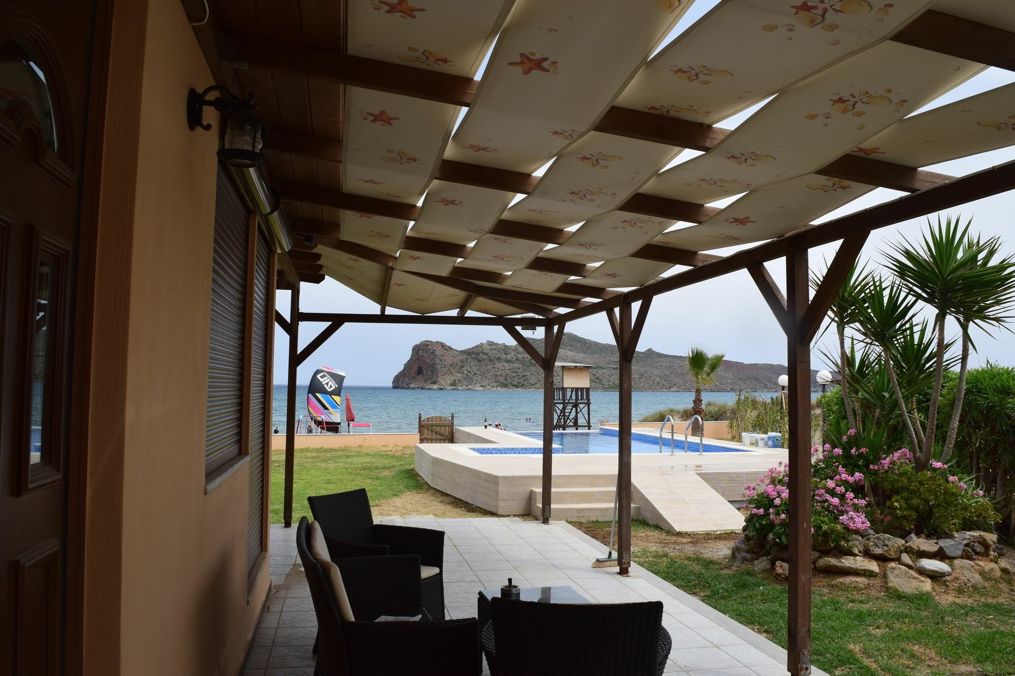 Sea Front Suites, Maisonettes & Apartments Agia Marina Eksteriør bilde